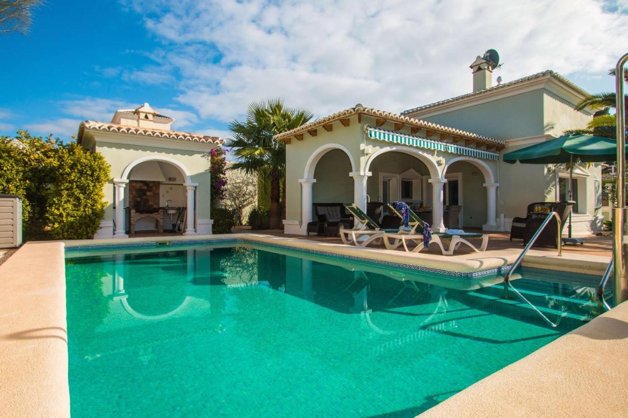 Villa Yoko - Plusholidays Кальпе Екстер'єр фото